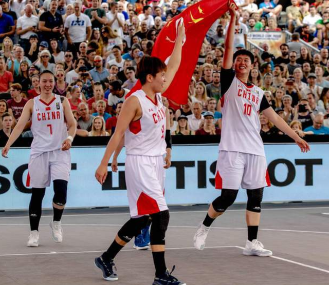 但升入一线 但升入一线